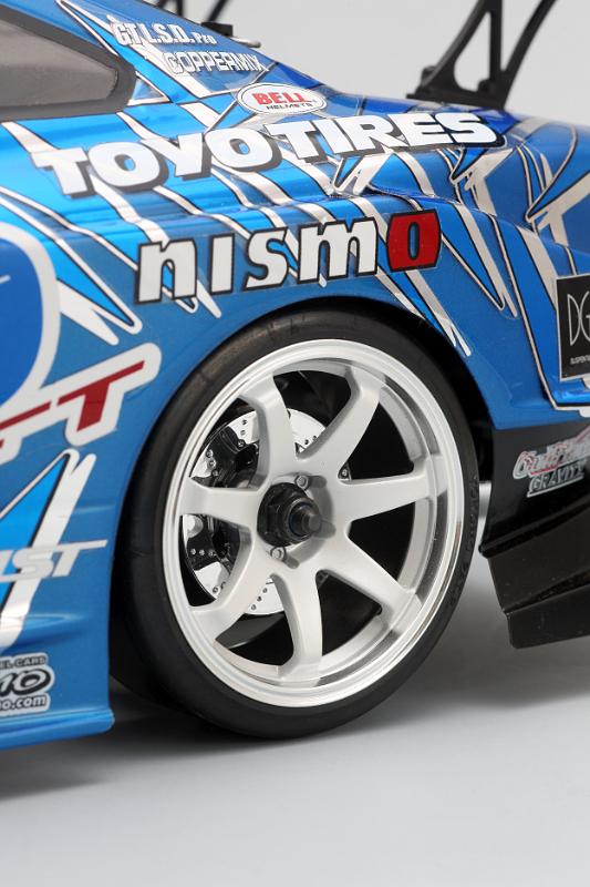 ドリフトパッケージ D1バージョン Team TOYO with GP SPORTS S15 SILVIA - ラジコンカー・RCカーのヨコモ／ YOKOMO 公式サイト